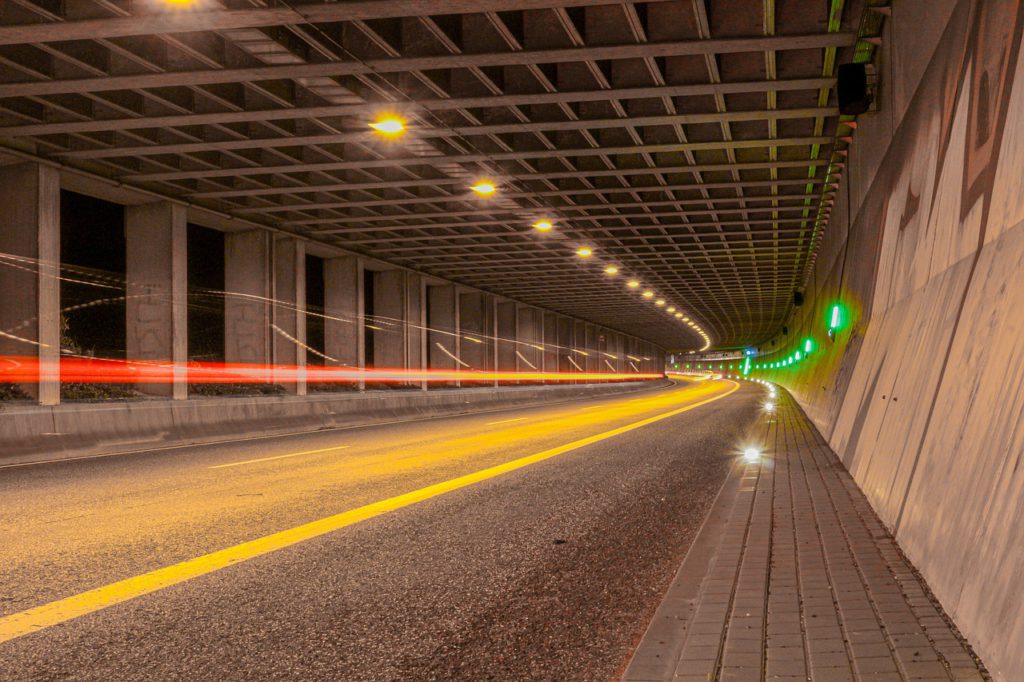 instalar-luces-de-emergencia-elecnor